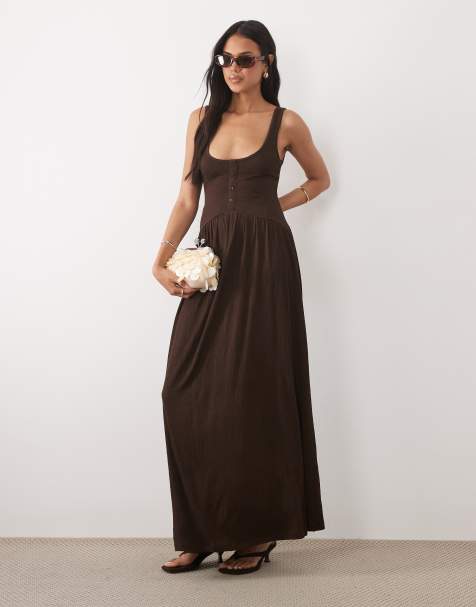 ASOS DESIGN – Durchgeknöpftes Midikleid in Schokoladenbraun mit Knitterstruktur - view 1
