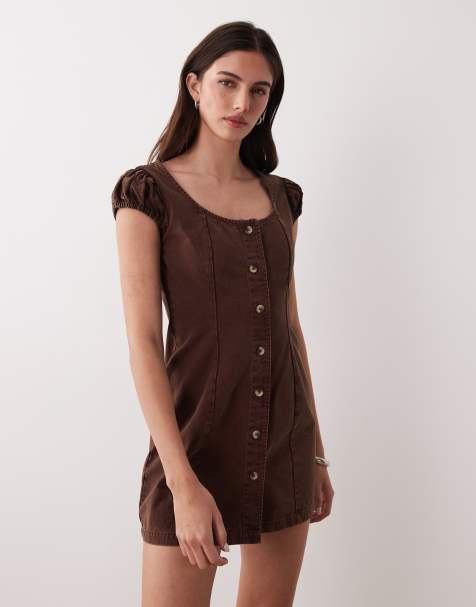 ASOS DESIGN – Durchgeknöpftes Minikleid aus Twill in Schokobraun mit U-Ausschnitt und Flügelärmeln - view 1