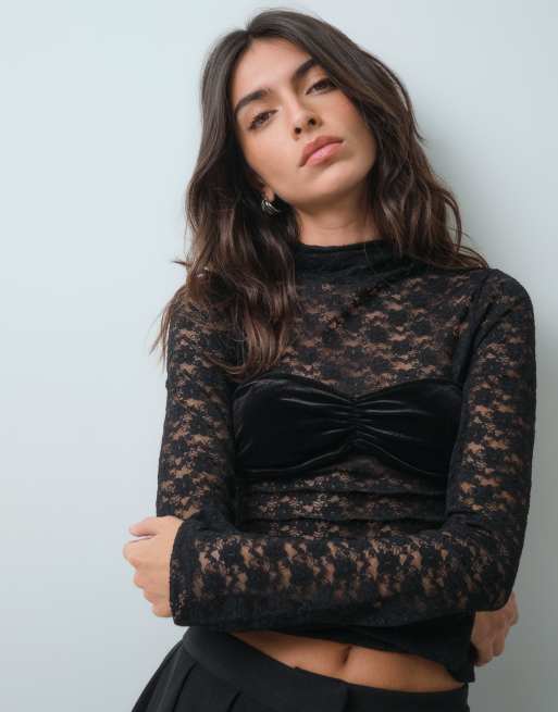 ASOS DESIGN durchsichtiges Spitzenoberteil mit hohem Kragen und langen Ärmeln mit Samt-Bustier-Overlay in Schwarz, 5 von 9