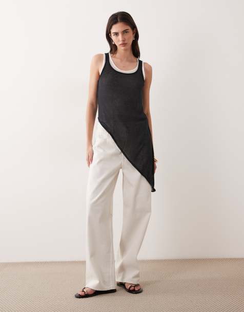 ASOS DESIGN – Dwuwarstwowy asymetryczny top bez rękawów o wydłużonym fasonie z imitacji dzianiny w kolorze czarnym i ecru - view 1
