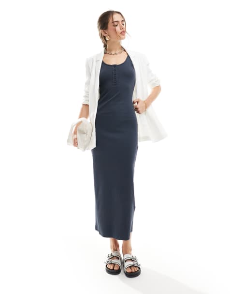ASOS DESIGN - Dyb blå midaxi-kjole med ribber og dyb udskæring bagpå samt knapdetalje - view 1