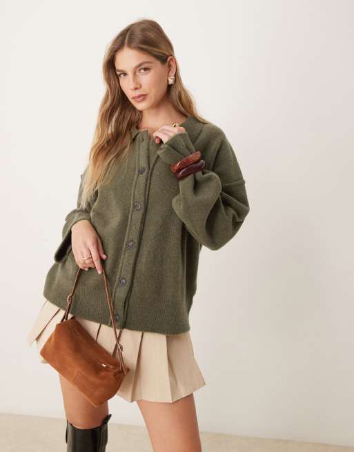 ASOS DESIGN – Dzianinowy kardigan koszulowy w kolorze khaki z kołnierzem i ozdobnymi szwami