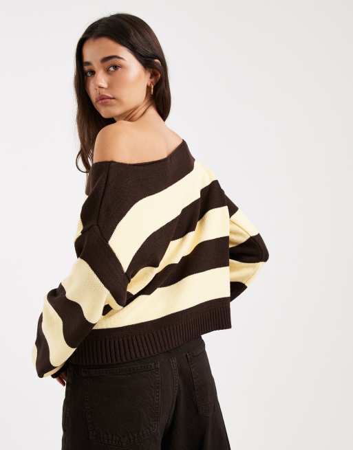 ASOS DESIGN – Dzianinowy sweter na jedno ramię w maślane paski, 4 z 4