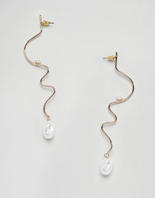 ASOS DESIGN earrings in swiggle design with faux freshwater pearl in ...