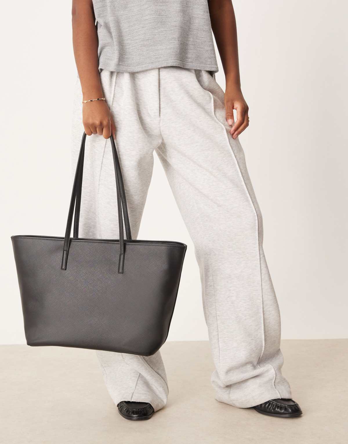 ASOS DESIGN easy tote bag with skinny straps in black