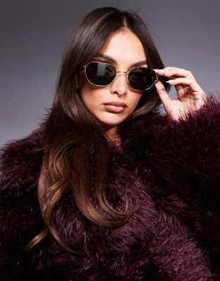 Thumbnail - ASOS DESIGN - Eckige Metall-Sonnenbrille mit G15-Gläsern-Goldfarben