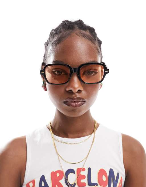 ASOS DESIGN Eckige mittelgroBe Modebrille in Schwarz mit orangen Glasern