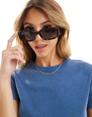 ASOS DESIGN - Eckige Sonnenbrille aus Acetat in Schildpattoptik mit polarisierten Gläsern-Brown