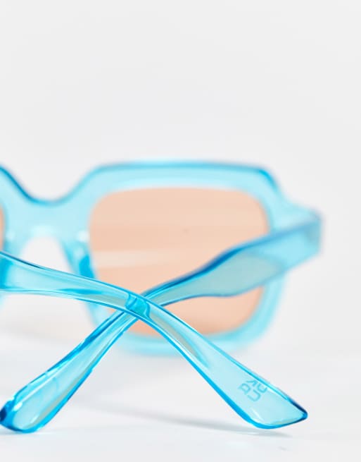ASOS DESIGN – Eckige Sonnenbrille in Kristallblau mit orangenen Gläsern - MBLUE, 3 von 4