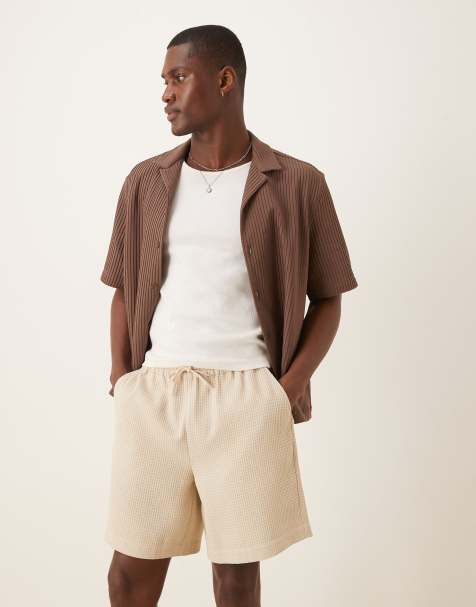 ASOS DESIGN - Ecrufarvede, vaflede og mellemlange shorts - view 1