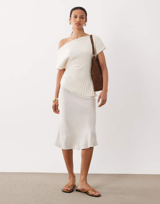 ASOS DESIGN - Ecrufarvet strikket top med indsyet talje og plisseringer, 2 af 4