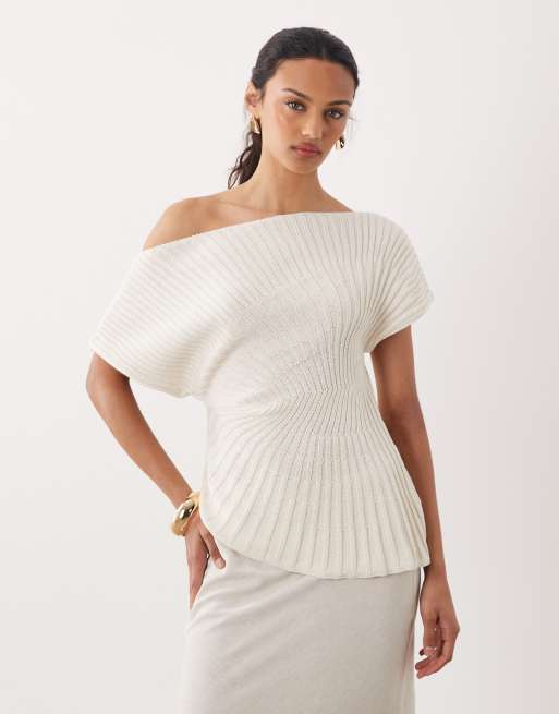 ASOS DESIGN - Ecrufarvet strikket top med indsyet talje og plisseringer, 3 af 4