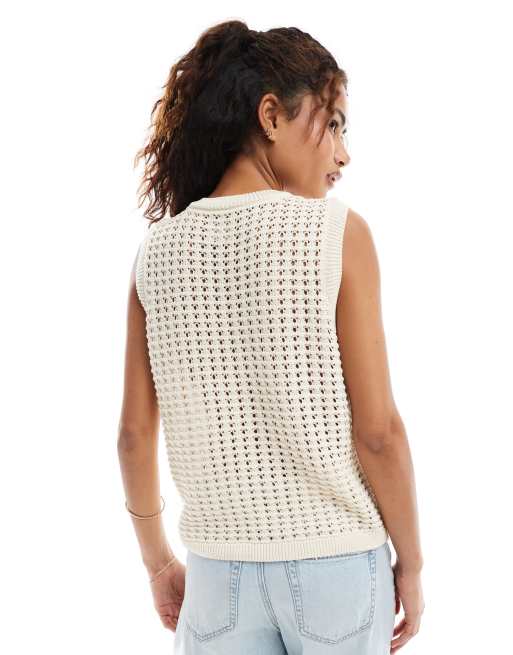ASOS DESIGN - Ecrufarvet tanktop i hæklet strikmateriale med guldfarvede knapper, 4 af 4