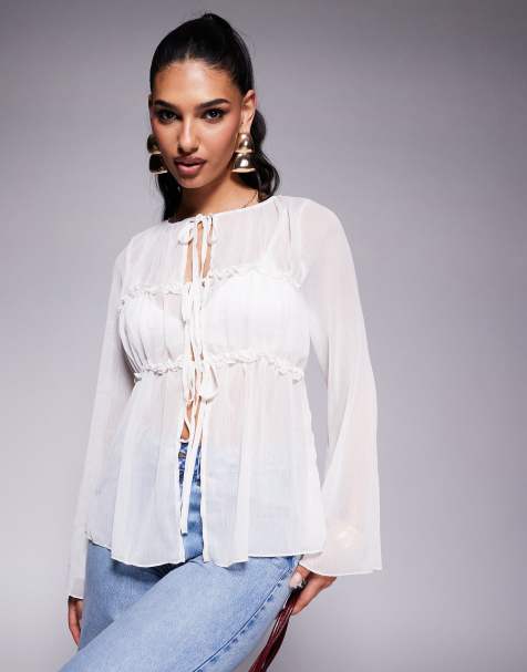 ASOS DESIGN - Ecrufarvet top i chiffon med smocksyninger og bindebåndsdetaljer - view 1