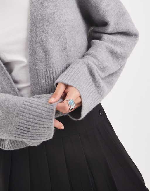 ASOS DESIGN edge to edge cardigan in light grey, 3 of 4