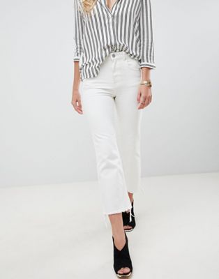 ASOS DESIGN - Egerton - Stevige cropped wijduitlopende jeans in gebroken wit met onafgewerkte zoom