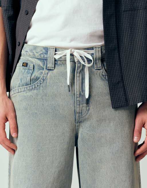 ASOS DESIGN ekstremt baggy jeans i lys vaskeblå med broderet baglomme, 2 af 12