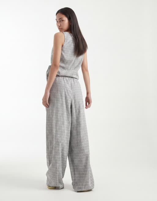 ASOS DESIGN elasticated waist pants in check (part of a set), 4 of 5