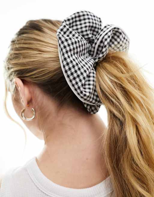 ASOS DESIGN - Elastico per capelli a fascia arricciata oversize con motivo a quadretti multicolore, 2 di 4