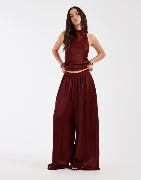 ASOS DESIGN – Eleganckie spodnie palazzo z miękkiej satyny z gładkim paskiem w talii w kolorze ceglastej czerwieni - view 1