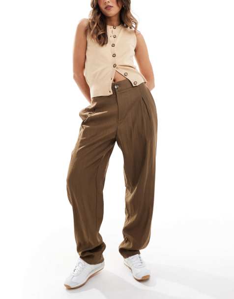 ASOS DESIGN tailored contrast panel trousers in mocha