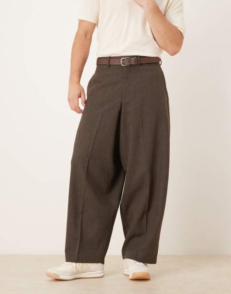 ASOS DESIGN – Eleganckie szerokie spodnie ze zwężanymi nogawkami z domieszką wełny w kolorze brązowym w jodełkę - view 1