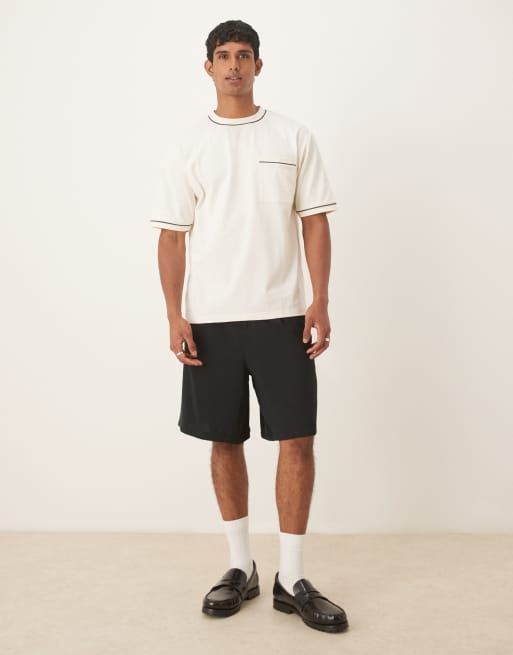 ASOS DESIGN – Eleganckie szorty o prostym kroju i wydłużonym fasonie z mieszanki lnu w czarnym kolorze