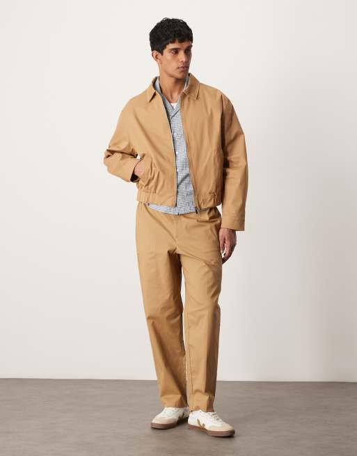 ASOS DESIGN – Eleganckie zwężane spodnie oversize z gumką w pasie z materiału z dużą zawartością bawełny w kolorze camelowym, część zestawu