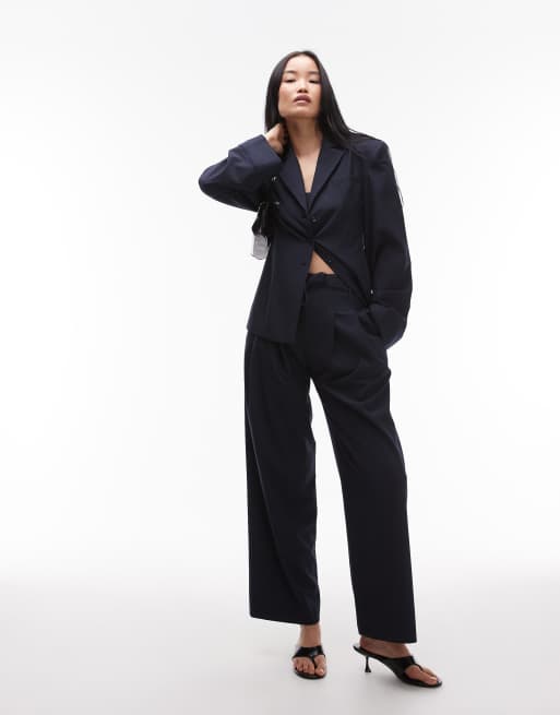 ASOS DESIGN - Elegant overhemd met schoudervullingen en krijtstreep in marineblauw, 3 van 4