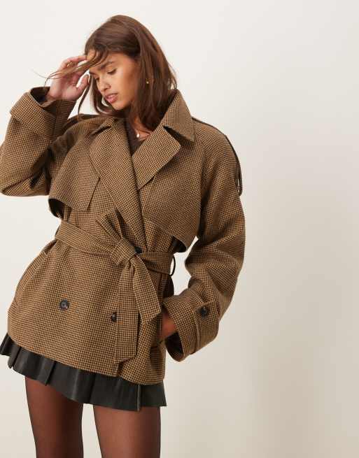 ASOS DESIGN - Elegant, oversized trenchcoat med kraftige skuldre og heritage-tern