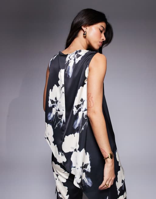 ASOS DESIGN - Elegante asymmetrische gedrapeerde top van satijn met bloemenprint, deel van co-ord set, 3 van 4