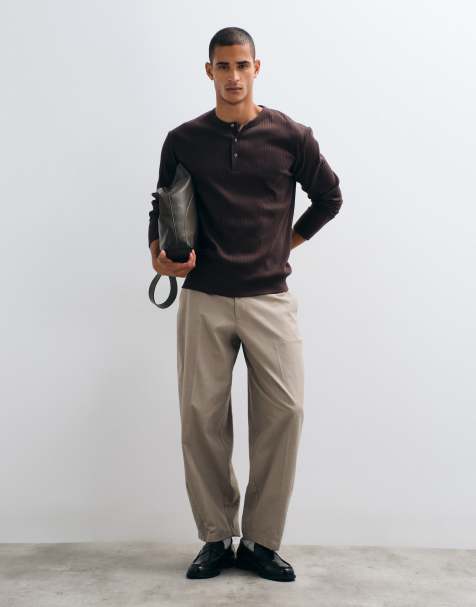 ASOS DESIGN – Elegante Barrel-Hose in Leinenoptik in dunklem Steinbeige mit Gürtel - view 1