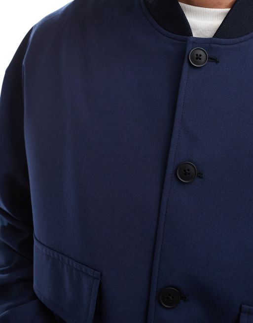ASOS DESIGN – Elegante Bomberjacke in Marineblau mit durchgehender Knopfleiste, Kombiteil, 4 von 5