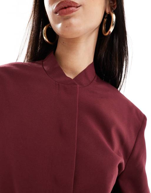 ASOS DESIGN – Elegante Bomberjacke in Weinrot mit verstärkter Schulterpartie, 3 von 4