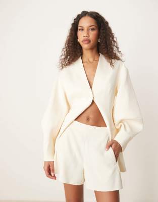 ASOS DESIGN - Elegante Boxershorts in Buttermilchgelb mit Leinenoptik-Neutral