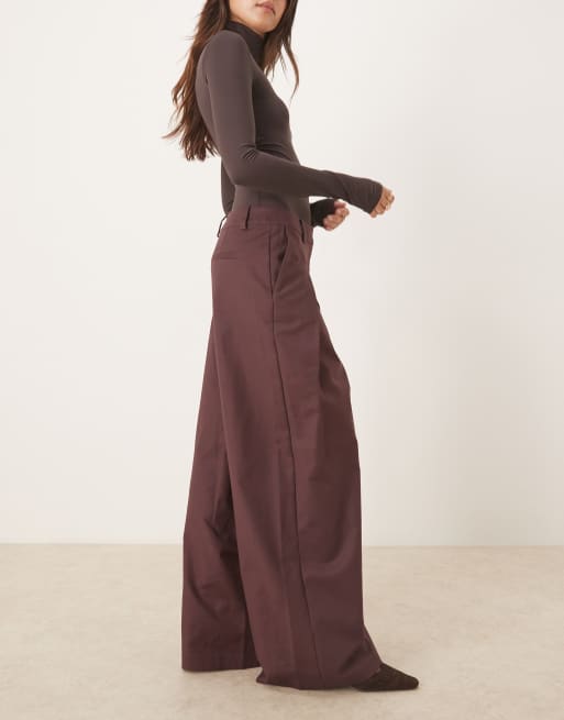 ASOS DESIGN - Elegante broek met lage taille en diepe plooien in donkerbruin, 5 van 5