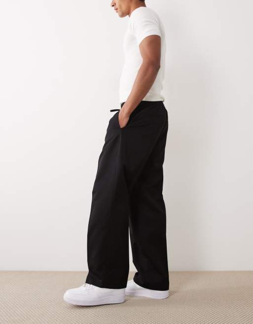 ASOS DESIGN - Elegante broek met wijde pijpen en elastische taille in zwart, 3 van 5