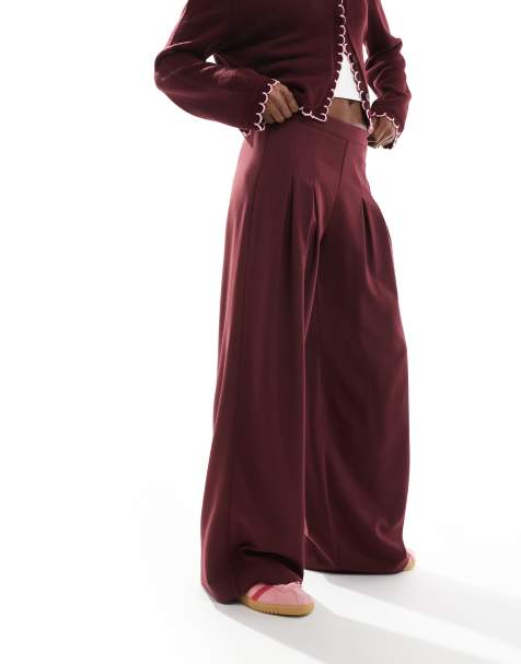 ASOS DESIGN - Elegante broek met wijde pijpen en plooien in bordeauxrood - view 1