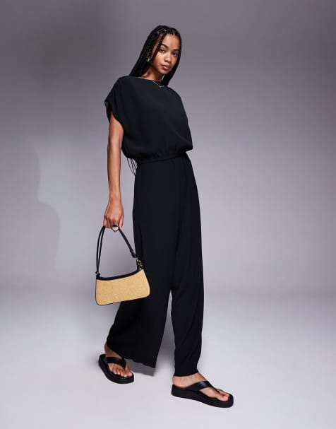 ASOS DESIGN - Elegante broek met wijde pijpen van kreukelstof in zwart, deel van co-ord set - view 1