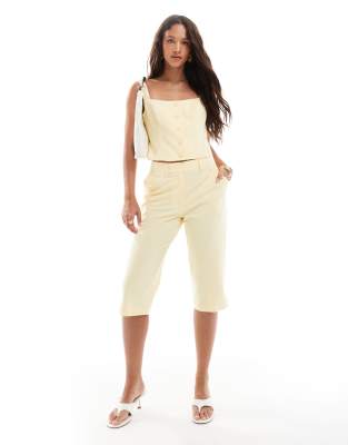 ASOS DESIGN - Elegante Caprihose in Buttermilchgelb