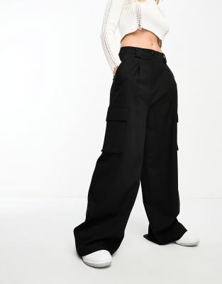 ASOS DESIGN - Elegante Cargohose in Schwarz