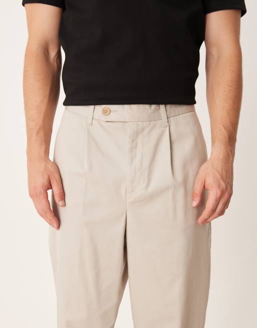 ASOS DESIGN – Elegante Chinohose in Steinbeige mit Karotten-Passform, 4 von 5