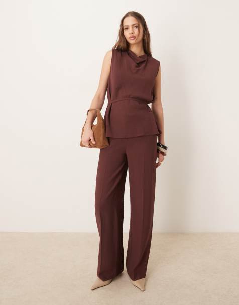 ASOS DESIGN - Elegante co-ord set van gedrapeerde top en broek met smalle riem in chocoladebruin - view 1