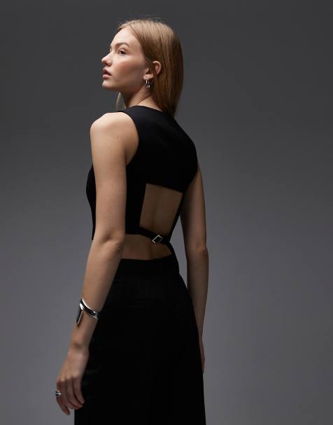 ASOS DESIGN – Elegante Cropped-Weste in Schwarz mit Laschendetail hinten, Kombiteil - view 1
