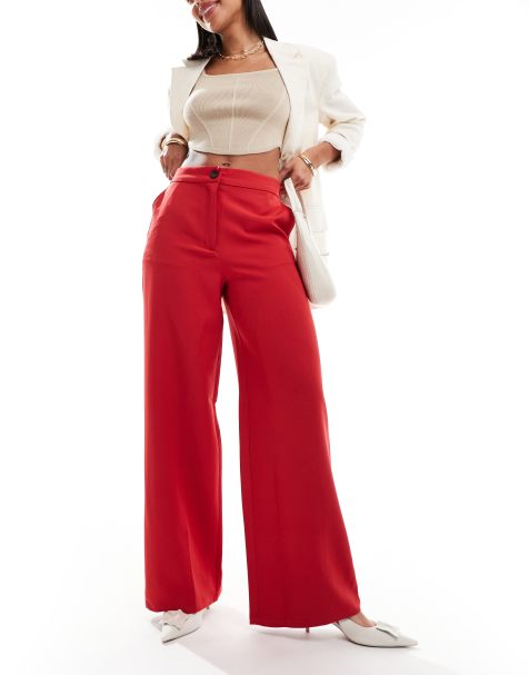 ASOS DESIGN – Elegante Dad-Hose in Rot mit weitem Bein - view 1