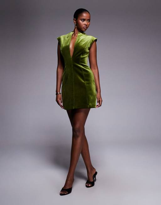 ASOS DESIGN - Elegante diepuitgesneden mini-jurk van gebonden fluweel in groen, 2 van 4