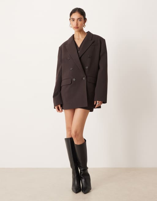 ASOS DESIGN - Elegante double breasted blazer van wolmix met schoudervullingen en krijtstreep in chocoladebruin, 2 van 4