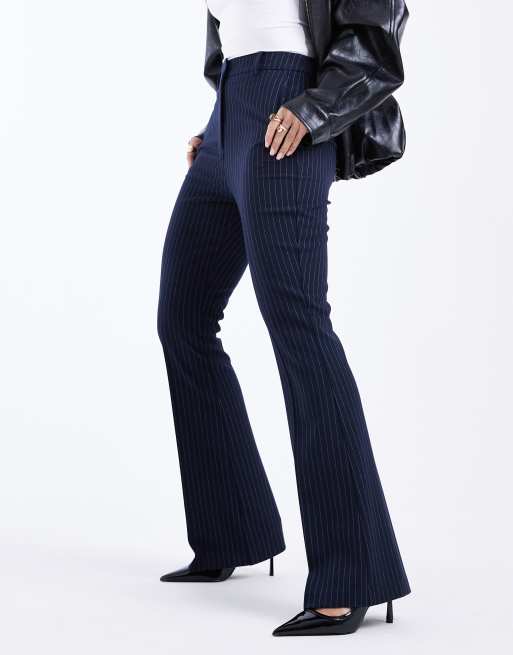 ASOS DESIGN - Elegante flare-broek in marineblauwe krijtstreep, 2 van 5