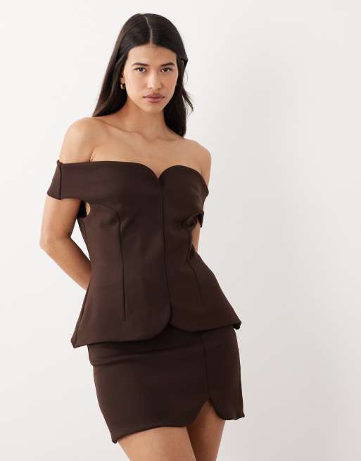 ASOS DESIGN - Elegante gebonden top met blote schouders in ivoorwit, deel van co-ord set, 3 van 4