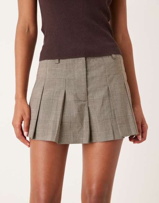 ASOS DESIGN - Elegante geplooide geruite mini-skort, deel van co-ord set, 3 van 4